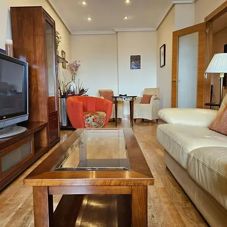 R2r - Laura - 640a Apartmán Oviedo