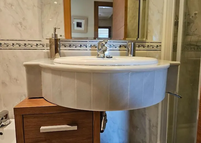 640a Laura By R2r Consulting Appartement *